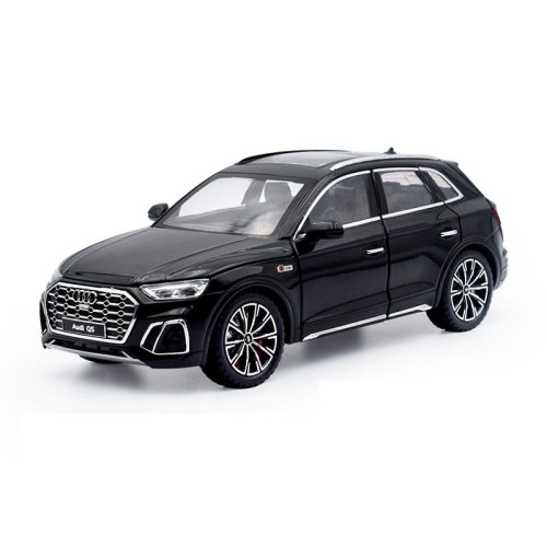 Audi q5 s-line skala świecące światła ruchome elementy SUV czarny .jpeg