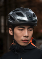 Kask rowerowy PRO z wbudowanymi lampkami LED purple